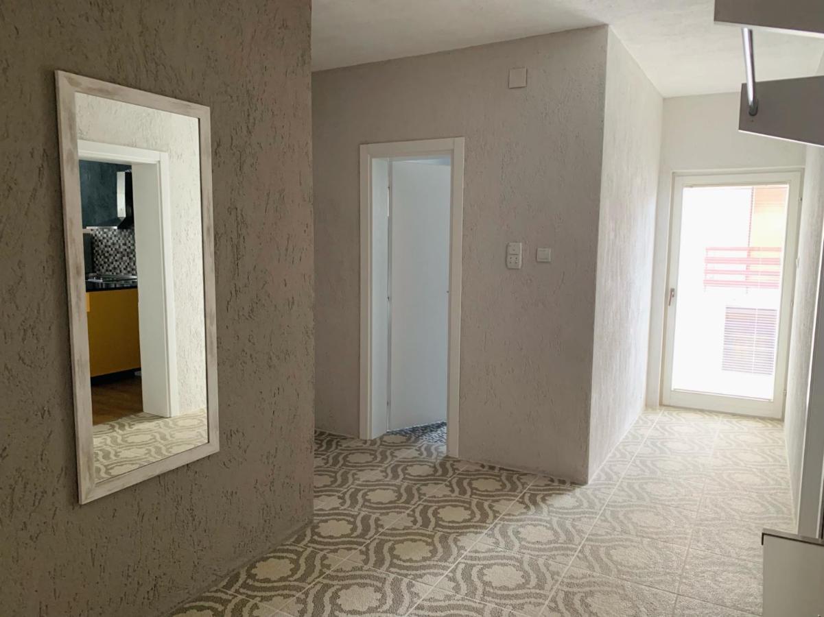 Eli&Kire'S Home Бітола Екстер'єр фото