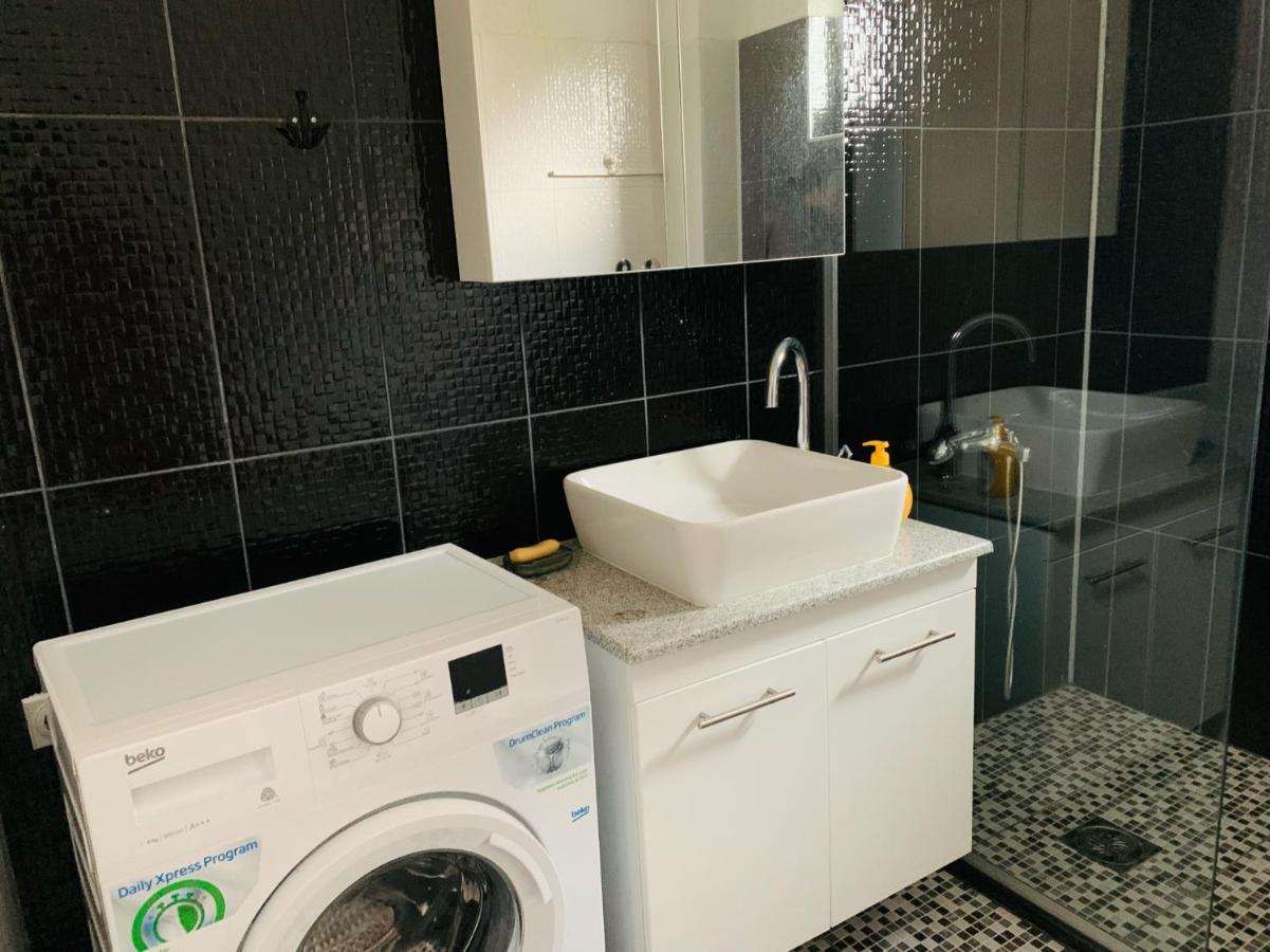 Eli&Kire'S Home Бітола Екстер'єр фото