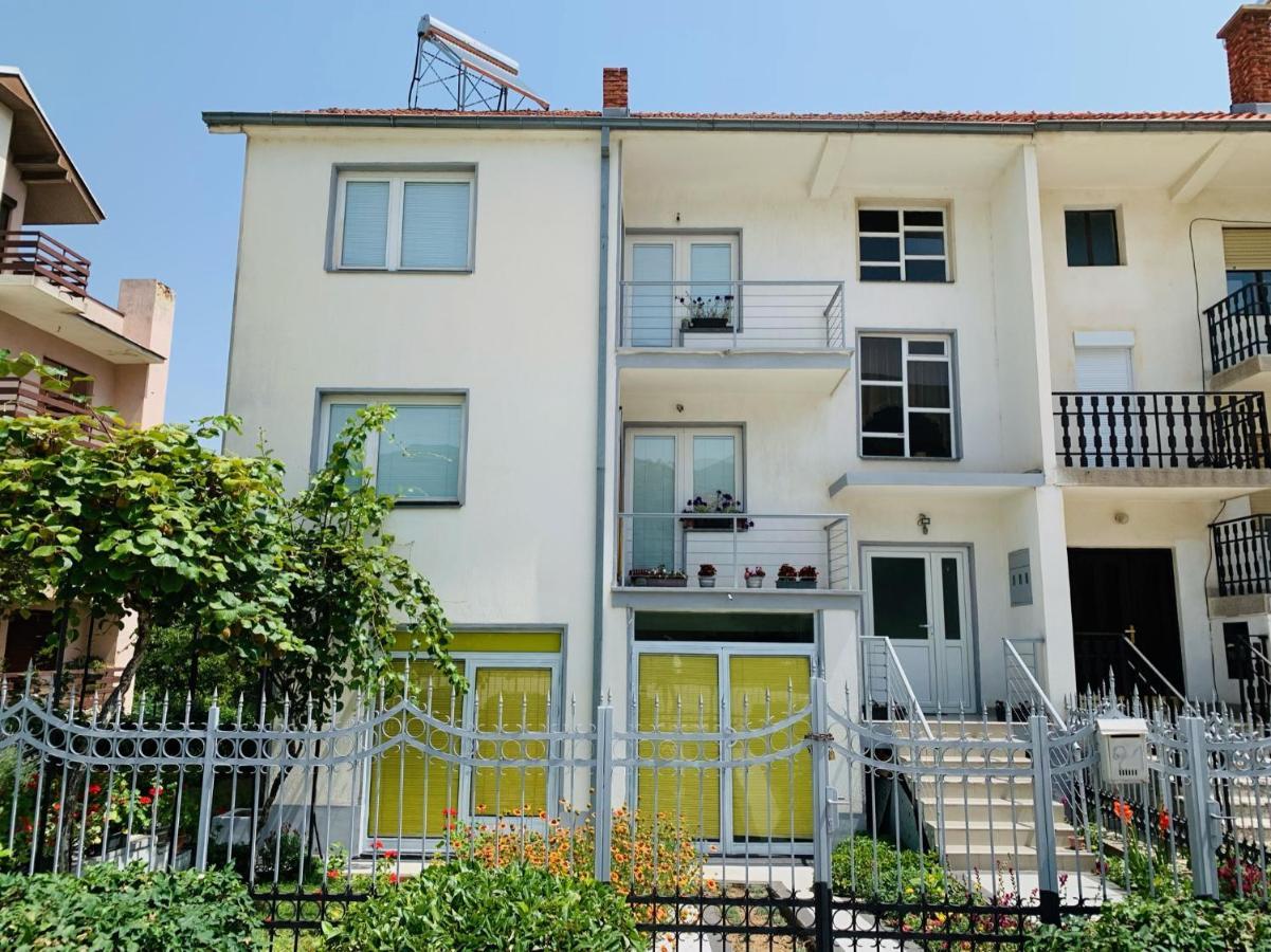 Eli&Kire'S Home Бітола Екстер'єр фото