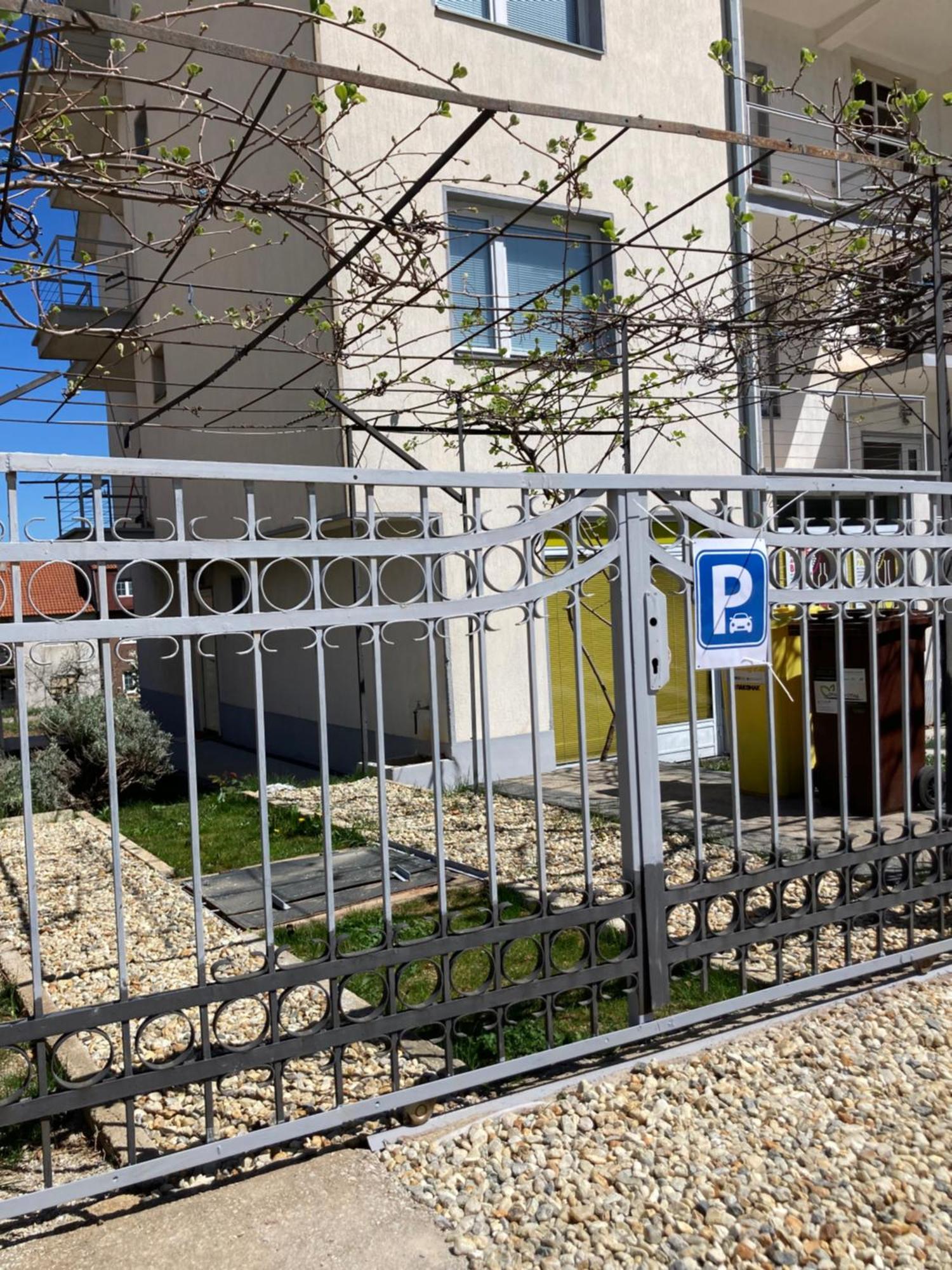 Eli&Kire'S Home Бітола Екстер'єр фото